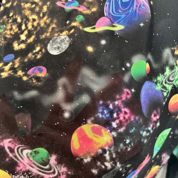 Black Friday Galaxy Mesh Top, Size 14 - Picture 4 of 6